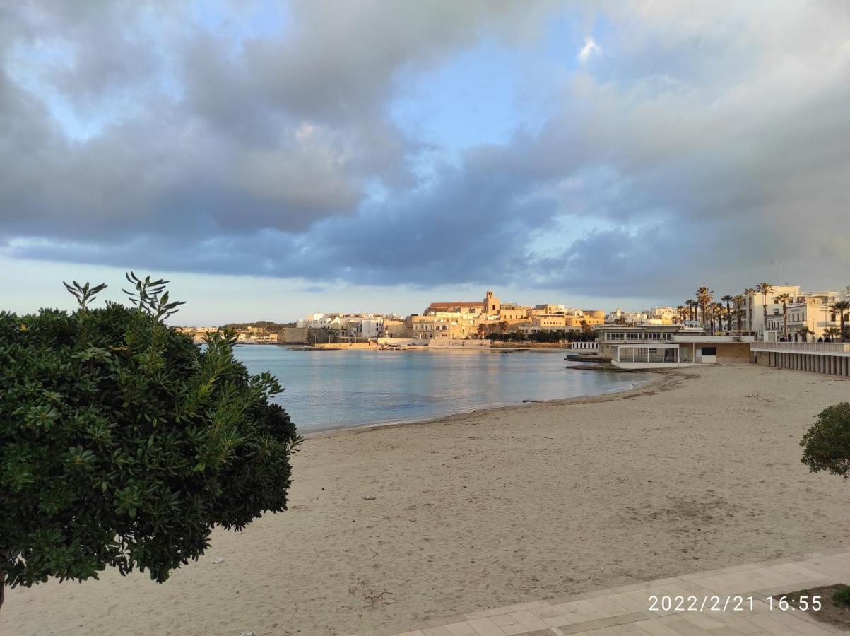A Due Passi Dal Mare Apartment Otranto Ngoại thất bức ảnh